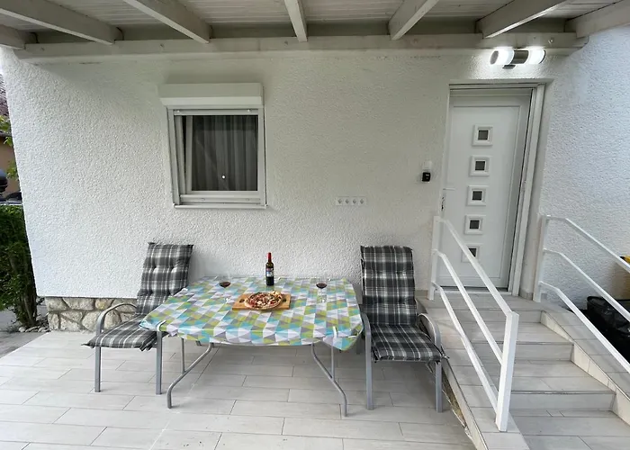 Case de vacanță Hellomaria Balatonmáriafürdő